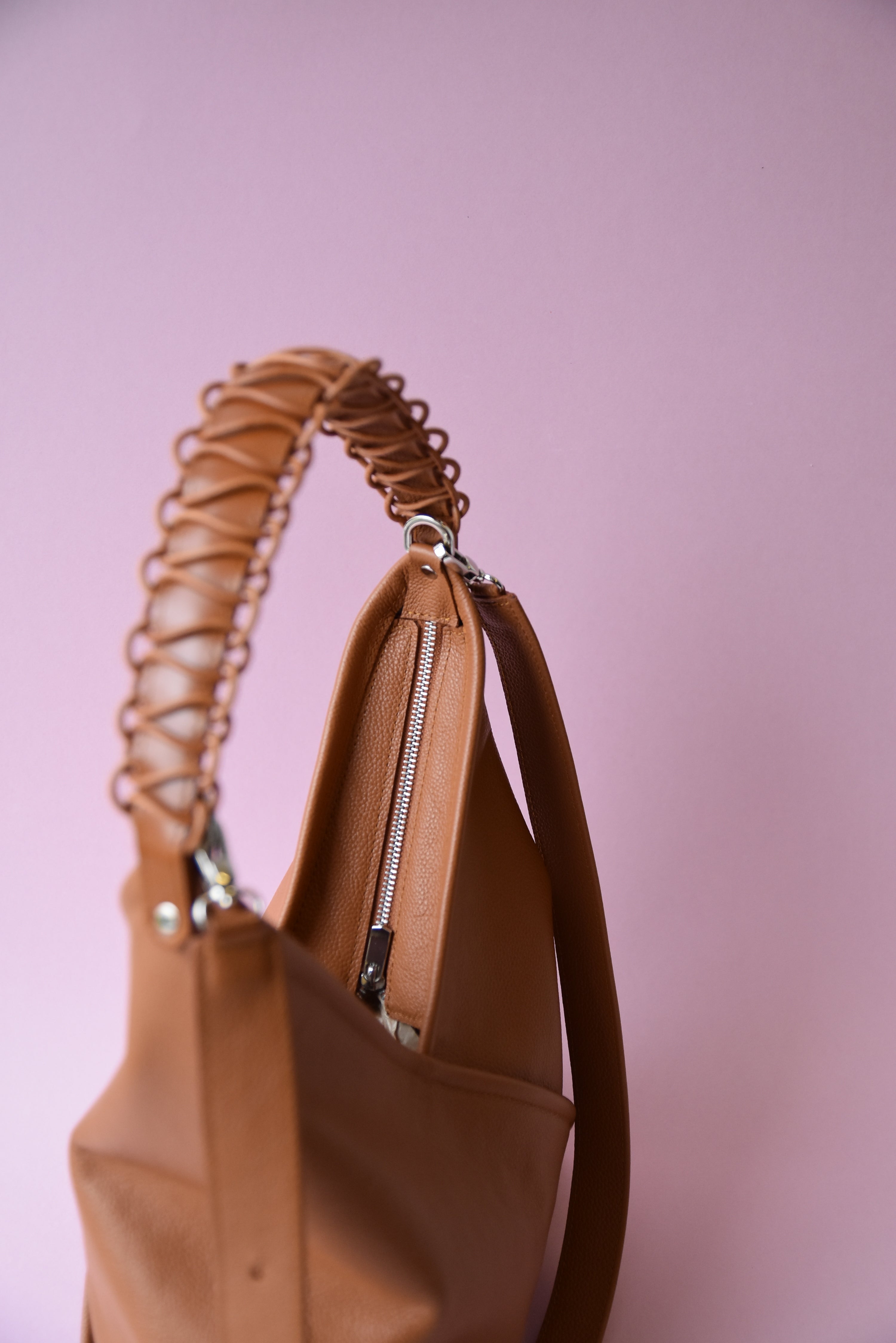 Ateena Tote