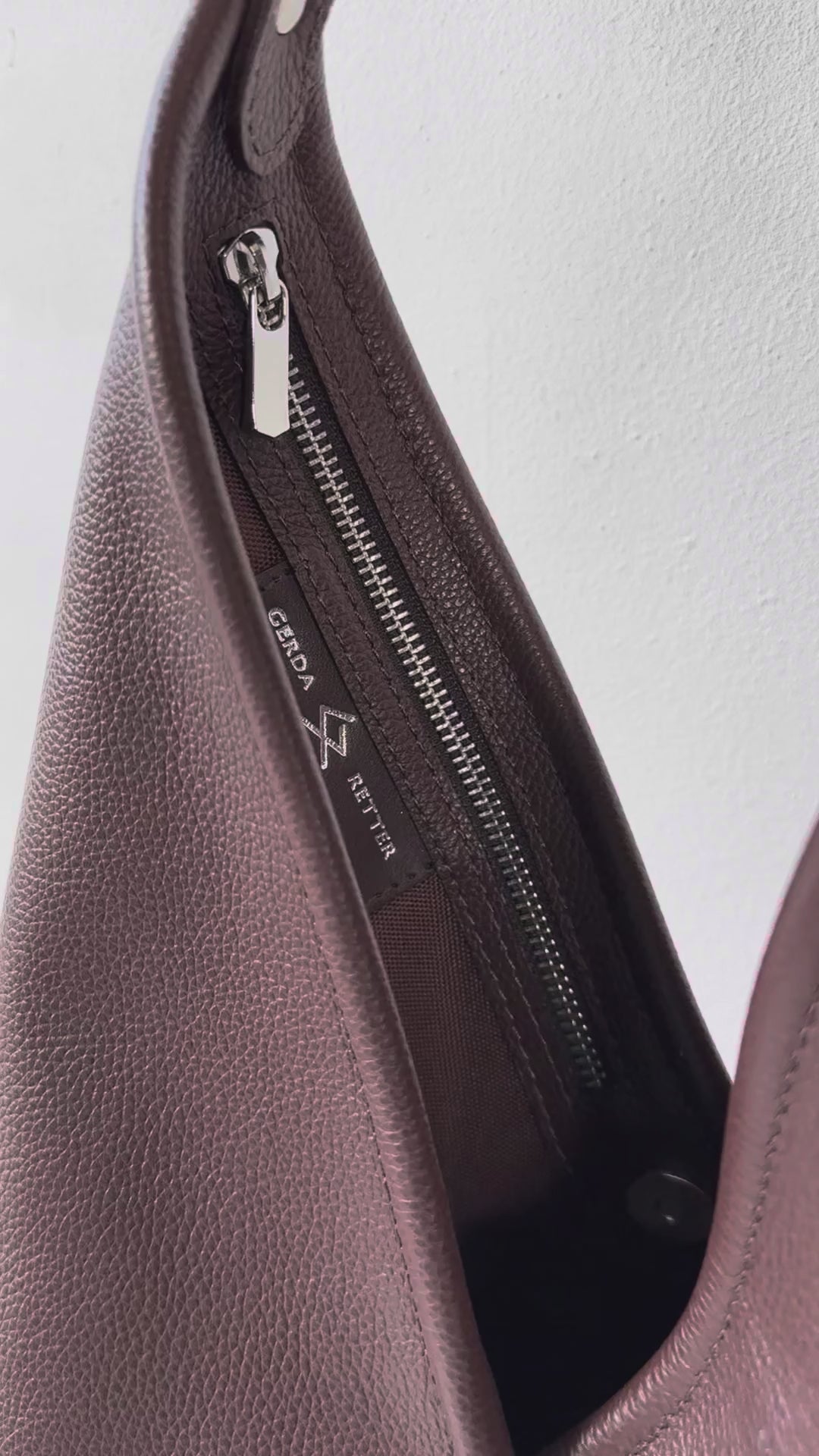 Ateena Tote